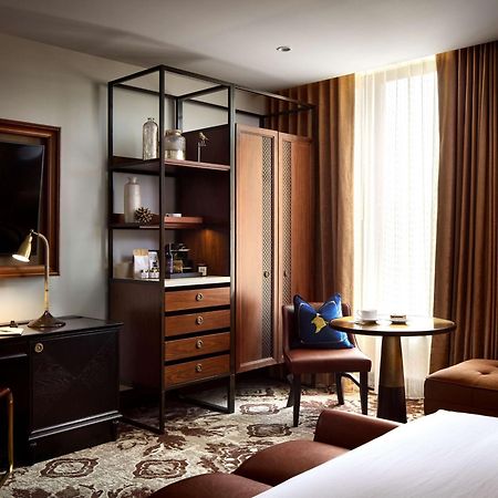 The Peregrine Omaha Downtown Curio Collection By Hilton Hotell Exteriör bild