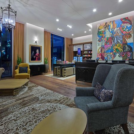 The Peregrine Omaha Downtown Curio Collection By Hilton Hotell Exteriör bild