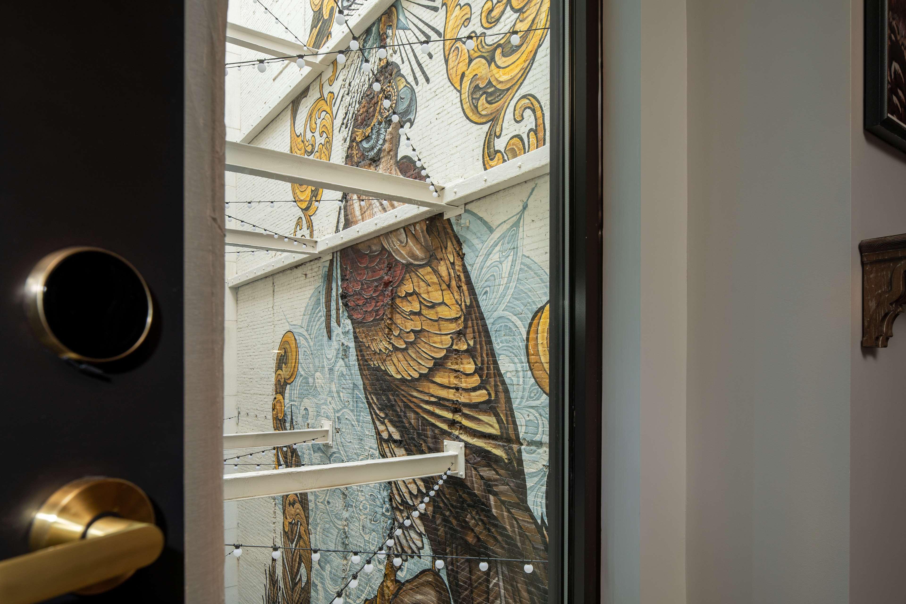 The Peregrine Omaha Downtown Curio Collection By Hilton Hotell Exteriör bild