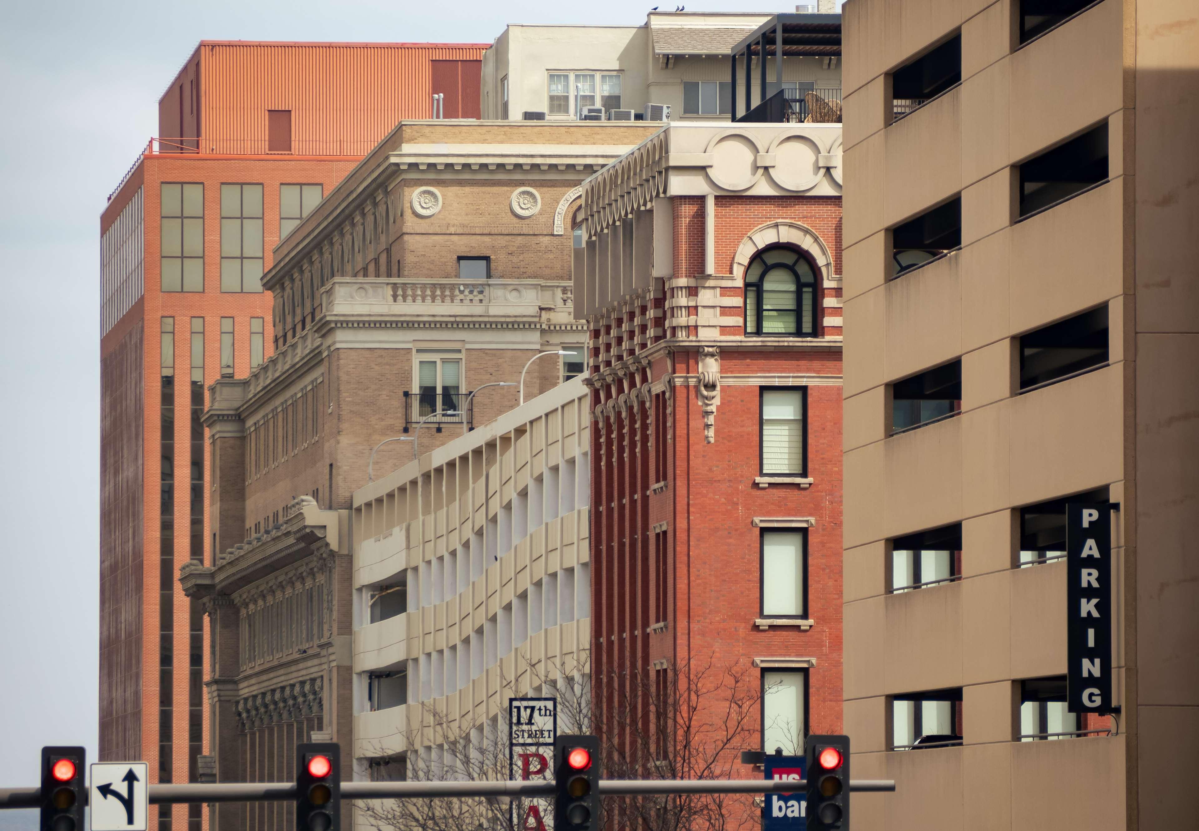 The Peregrine Omaha Downtown Curio Collection By Hilton Hotell Exteriör bild