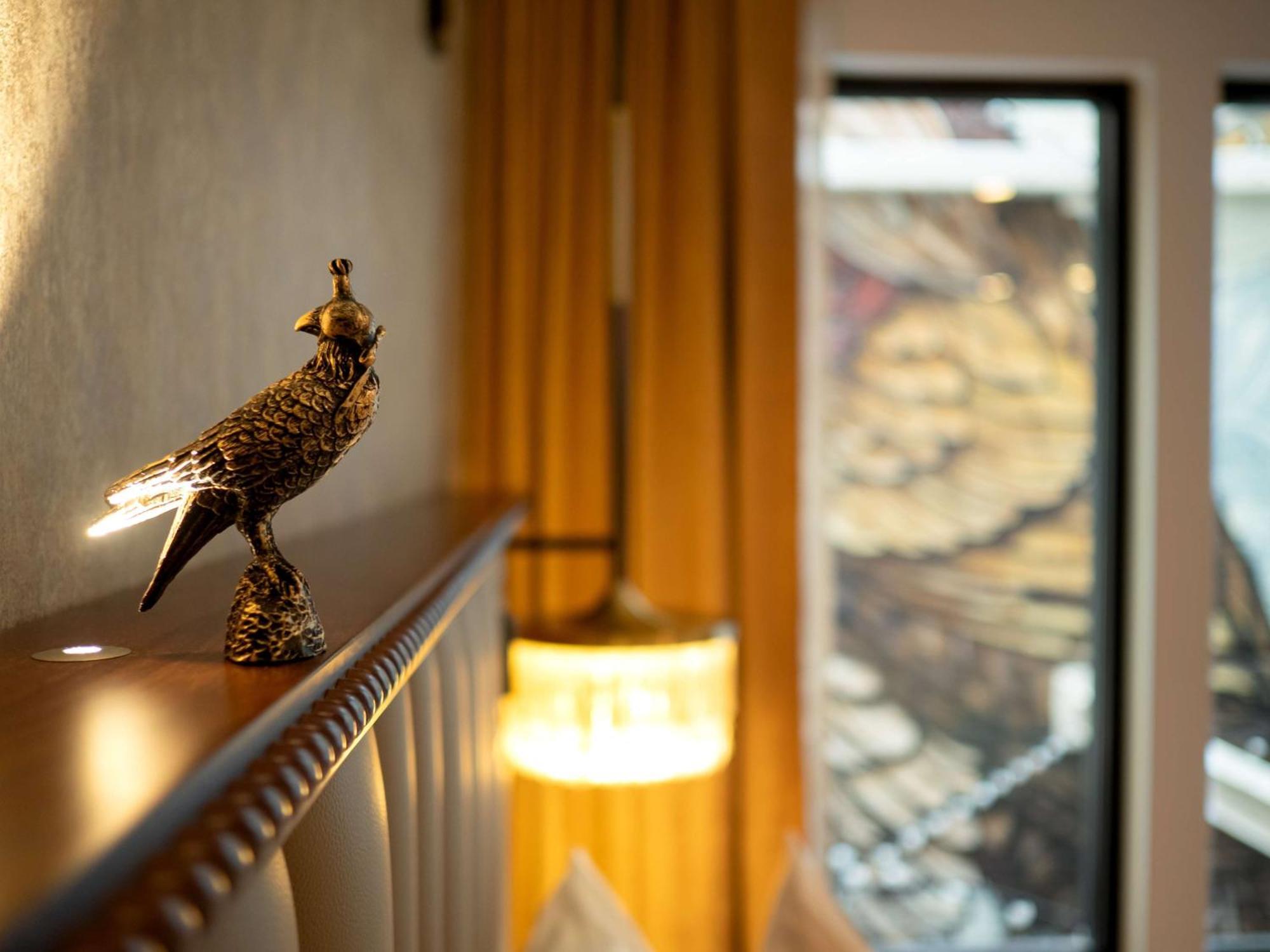 The Peregrine Omaha Downtown Curio Collection By Hilton Hotell Exteriör bild